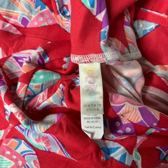 3 pcs LulaRoe leggings tall & curvy - Picture 6 of 10